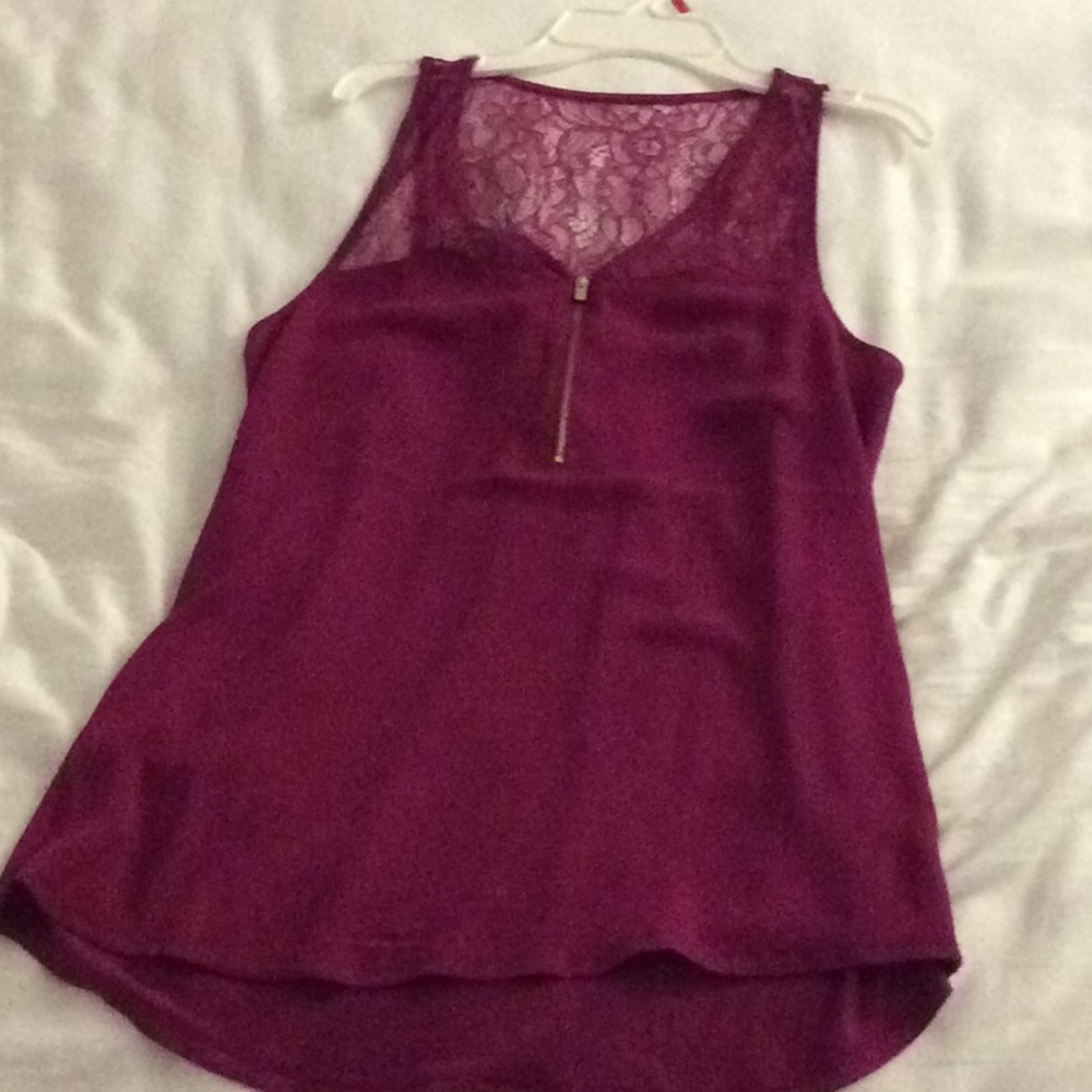 Express lace top
